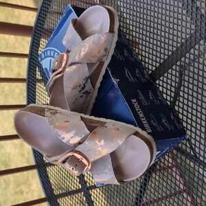 Birkenstock Siena Big Buckle Suede Size 39 Almost New Rose Gold